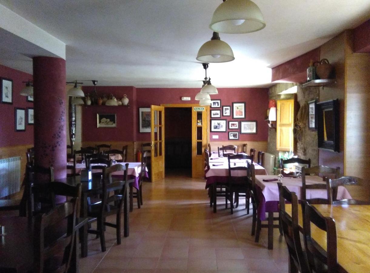 Casa Rural Laguarta - Restaurante Exterior foto